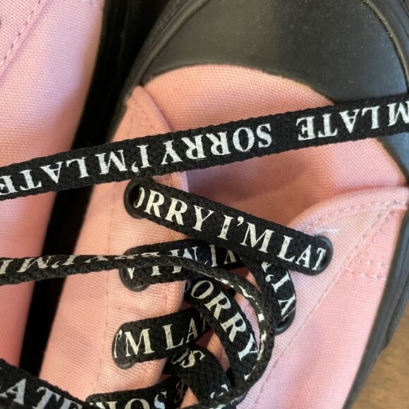 Limited Edition Vans x Lazy Oaf Style 29 Black Lug Sole in Almond Blossom - Picture 6 of 9